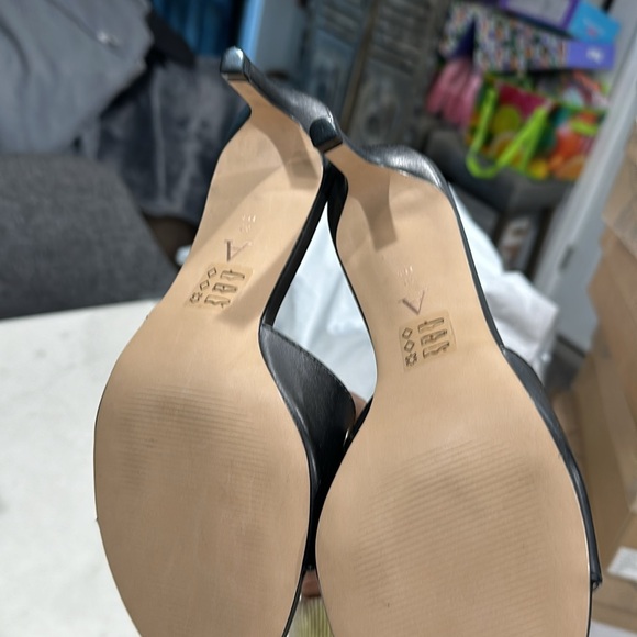 Anthropology black heels - Picture 3 of 3